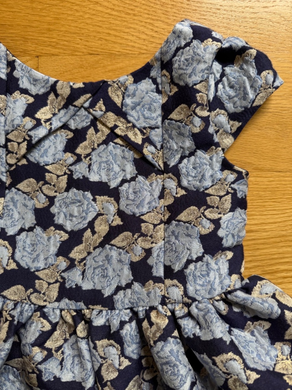 Janie and Jack Size 6 Girls dress blue floral pattern - Picture 2 of 2